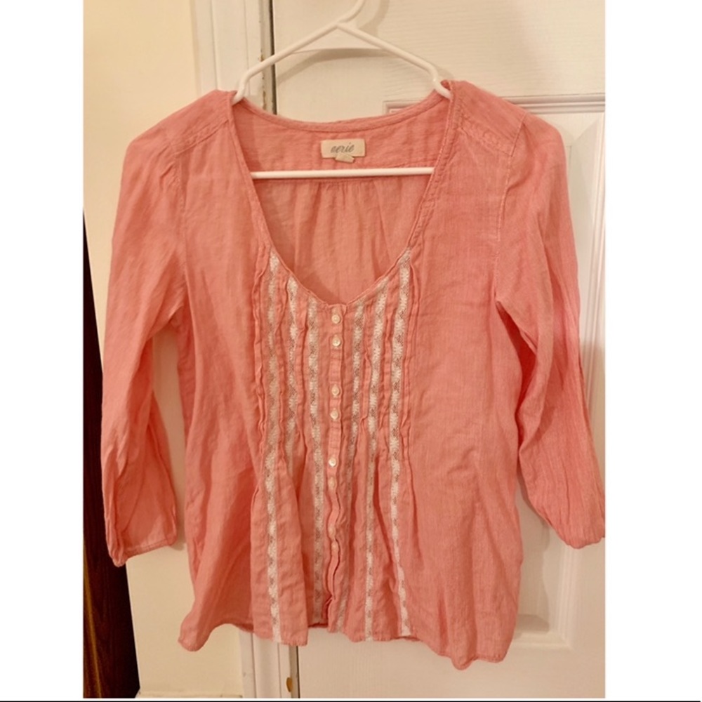 Aerie long sleeve pink Blouse with lace design